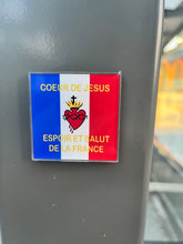 Charger l'image dans la galerie, Magnet acrylique drapeau Sacré Coeur